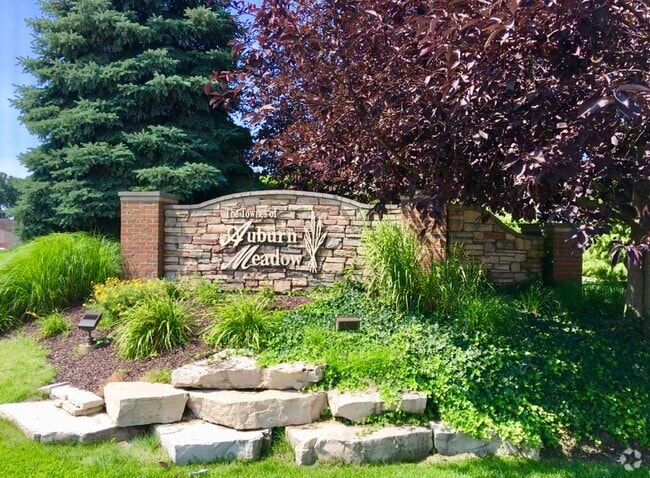 Building Photo - 1207 Primrose Ln Unit G Rental