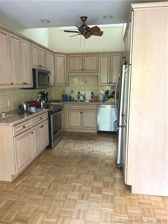 Photo - 1023 Heritage Village Unit B