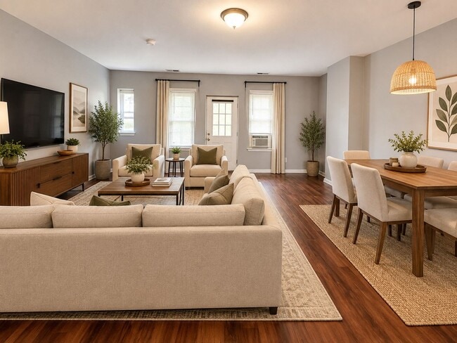 Building Photo - Spacious 2-Bedroom Third-Floor Apartment in Ogontz