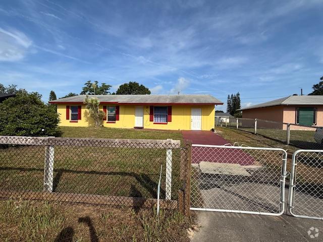 Building Photo - 2139 Trieste Dr Rental
