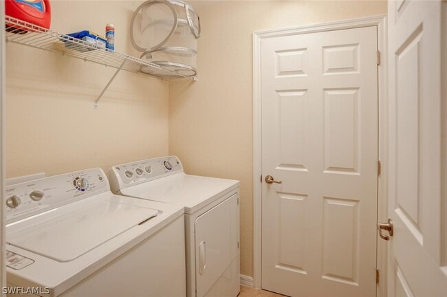 Photo - 9126 Napoli Ct Unidad 101