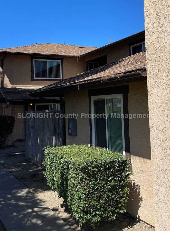 2 Bedroom / 1.5 Bath Apartment in Lompoc - 2 Bedroom / 1.5 Bath Apartment in Lompoc Unidad 4