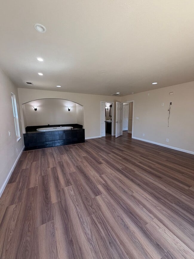 Photo - 7860 Summerplace Dr