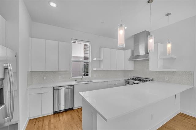 Building Photo - 2314 N Carroll Ave Unit 103