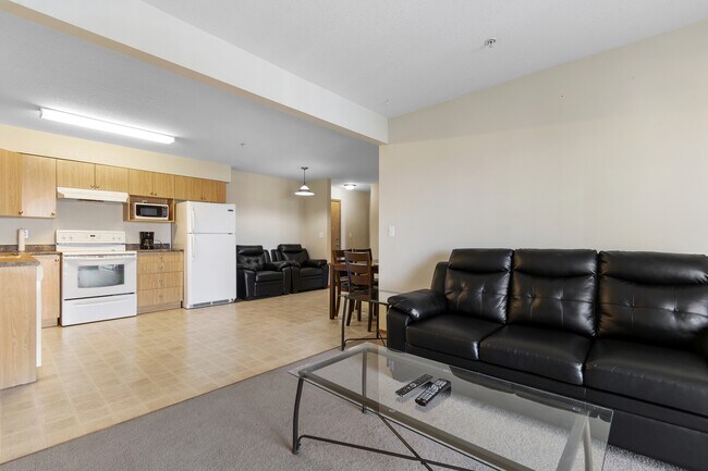 Photo - 12015-12015 Royal Oaks Dr