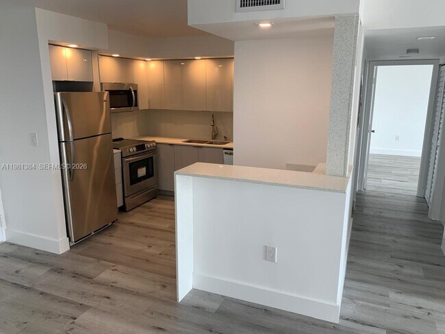 Photo - 1450 Brickell Bay Dr Unit 1506
