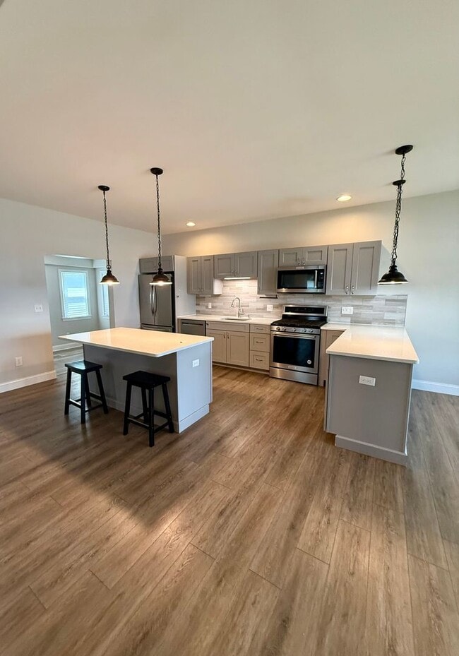 Building Photo - 3 Bedroom Home Available in Bath