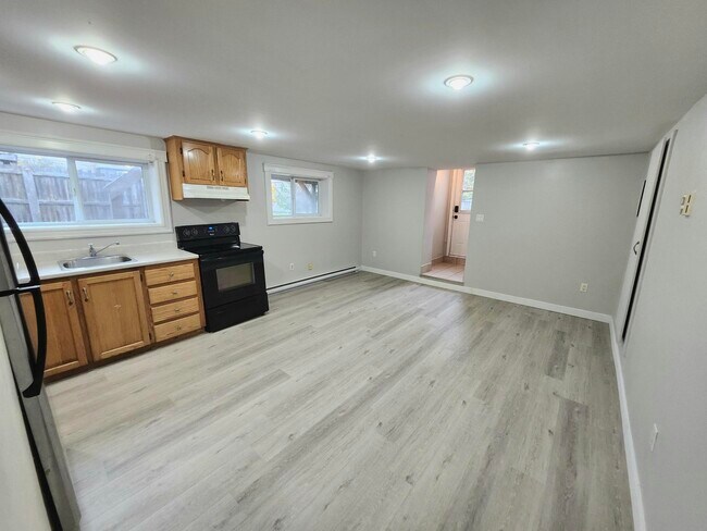 Photo - 160 Charlotte St W Unit 5