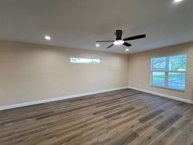 Photo - 2/2 Duplex / New Construction