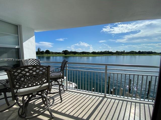 Photo - 9250 W Bay Harbor Dr Unit 3B