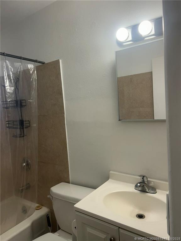 Building Photo - 2570 42nd St Unit A Rental