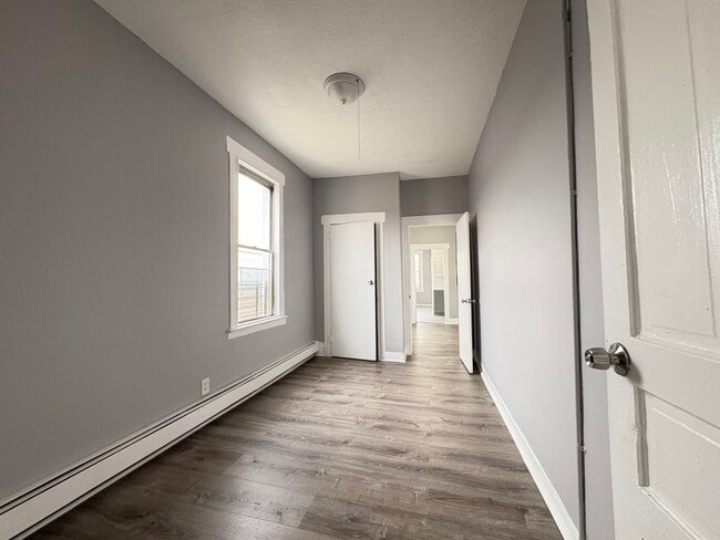 96 Stevens Ave 3L/6
