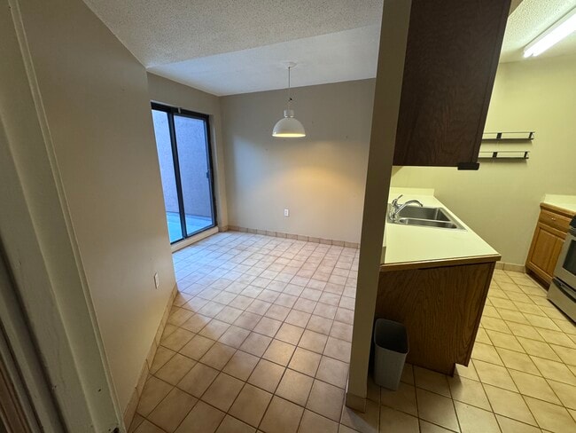 Photo - 147 Kelton St Unit 715