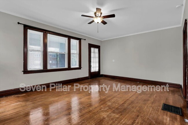 Photo - 1803 N 4th St