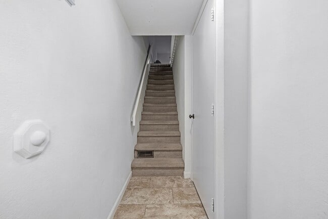 Photo - 8066 S Columbine Ct