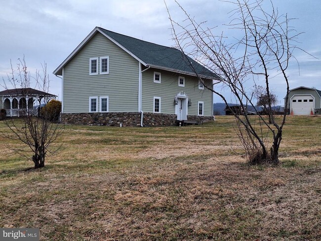 Building Photo - 2254 Winchester Rd