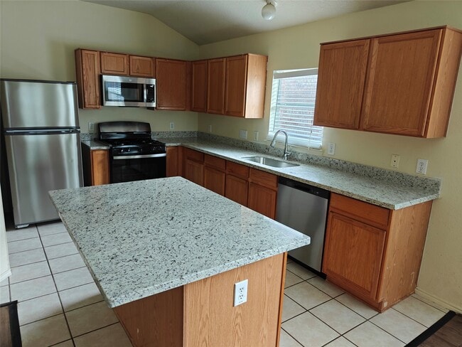 Photo - 14918 Sugar Mist Ln