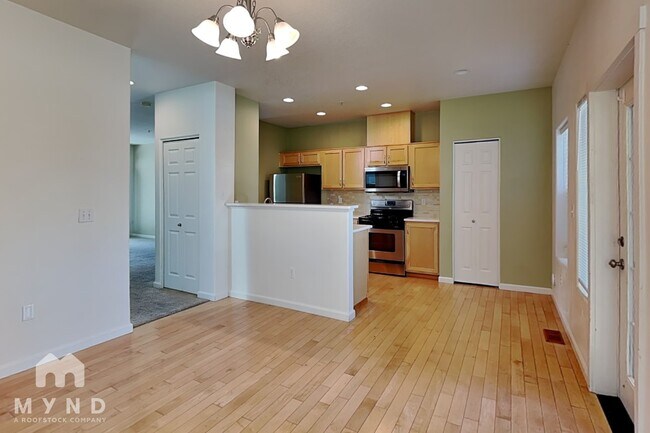 Photo - 15390 SW Mallard Dr Unit 103
