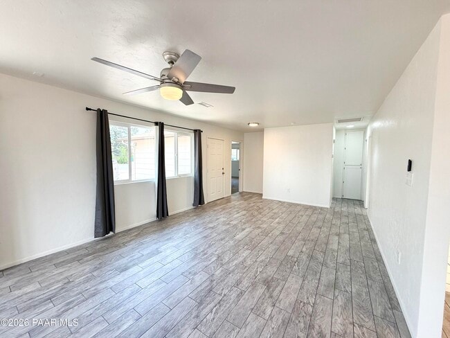 Photo - 4558 N Miner Rd