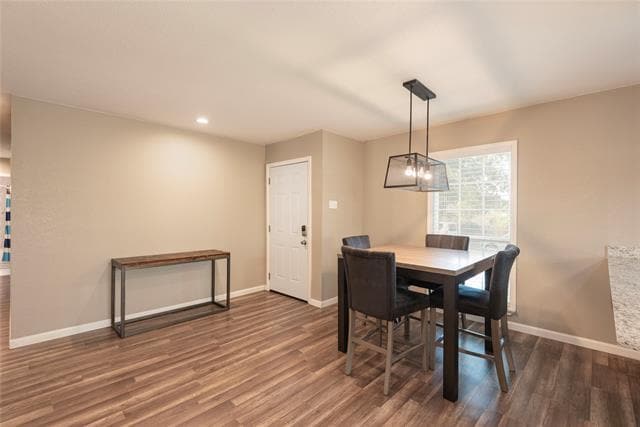 Photo - 2211 Yewpon Dr