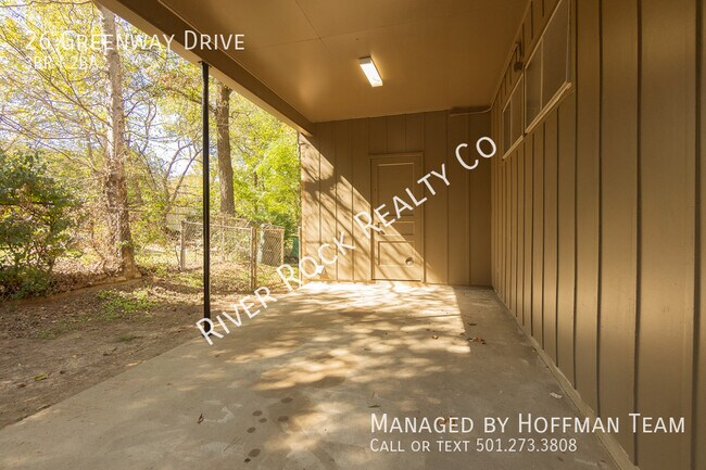 Photo - 26 Greenway Dr