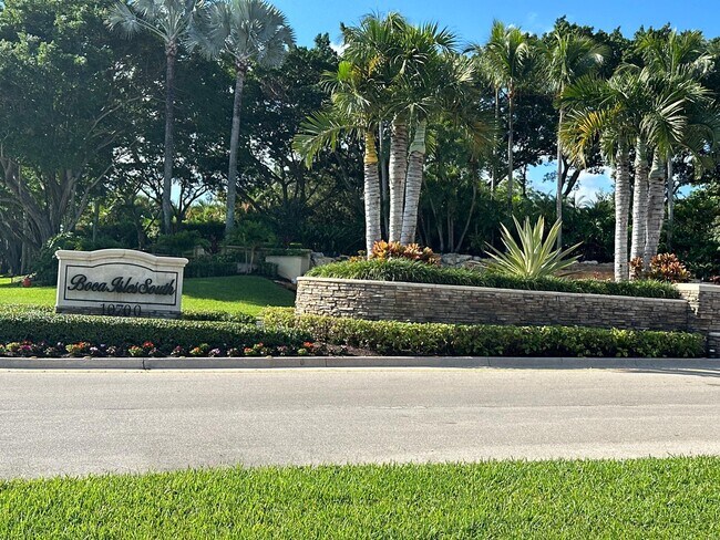 Photo - 19922 Dinner Key Dr