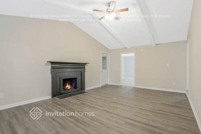 Photo - 3775 Radcliffe Blvd
