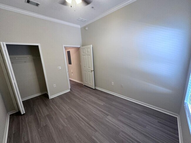 Photo - 7920 Merrill Rd Unit 606