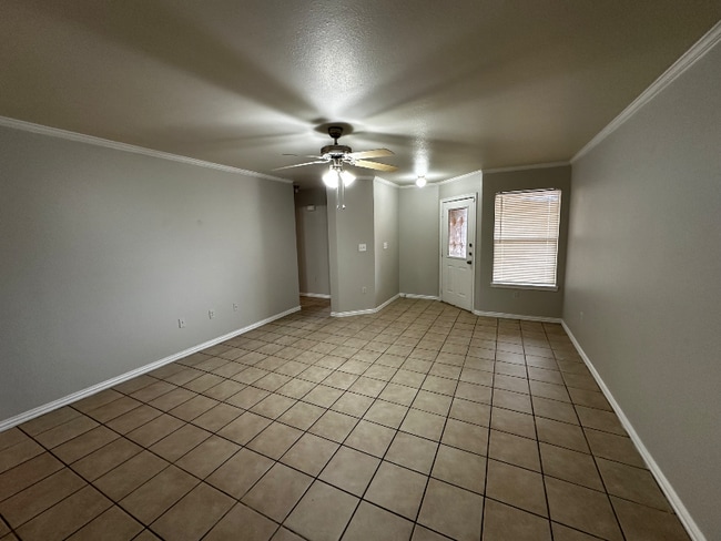 Photo - 533 N Clinton Ave