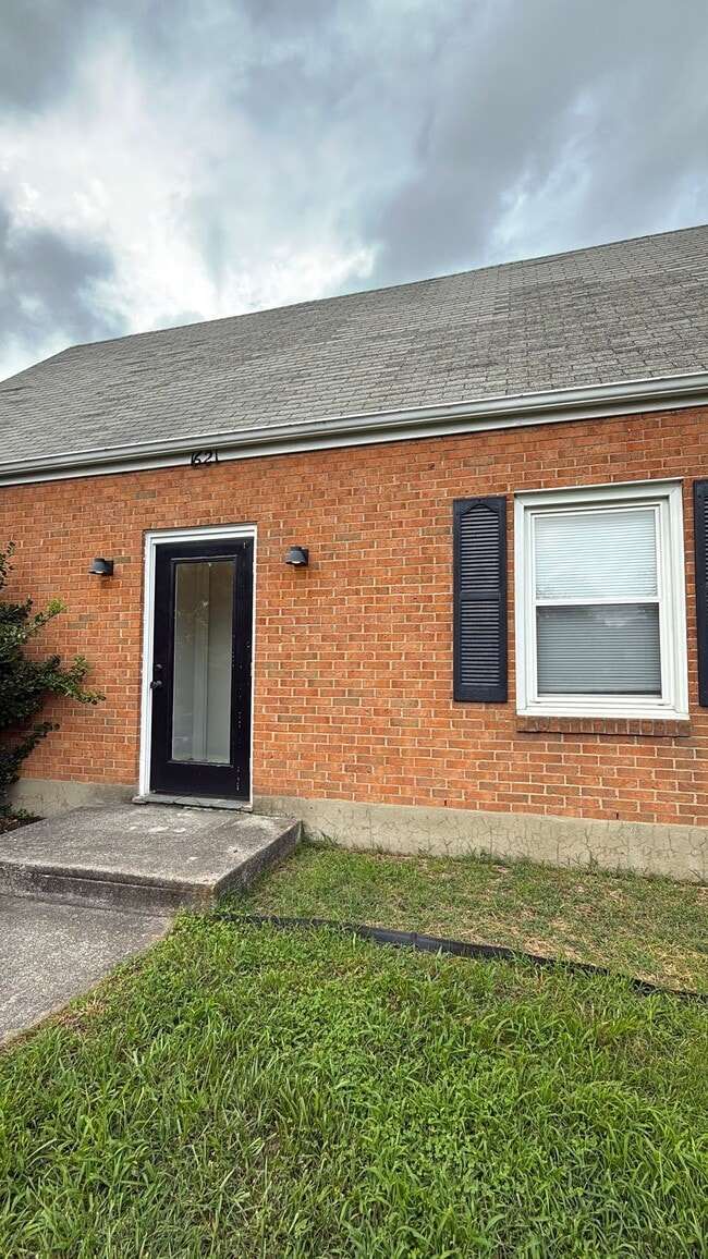 Photo - 1621 Brandon Ave SW