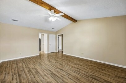 Photo - 106 Clarks Bluff Rd