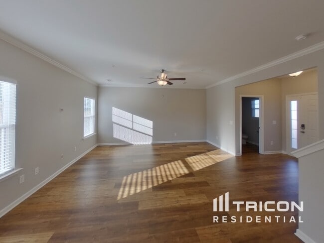 Photo - 622 Crooked Crk