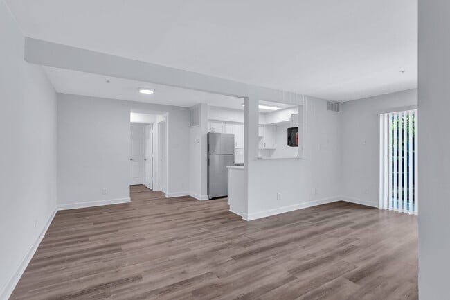 Hillstone Apartments
