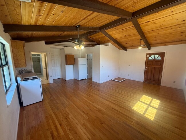 100 Baldwin Lake Cir