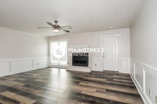 4 Bedroom Pet-Friendly Home in COLLIERVILLE, TN with Main Street Renewal