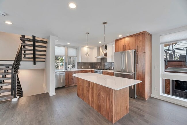 Photo - Great modern home located i n Madison Valley