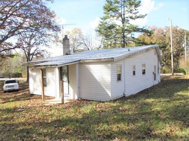 Photo - POTOSI - 2 Bedroom Home On 1.1 Acres Close to Town - $599 MONTH / $999 DOWN