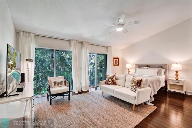 Photo - 1755 NE 4th Ave Townhome