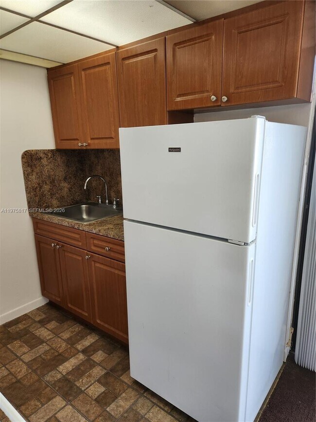 Photo - 777 SW 9th Ave Unit 301