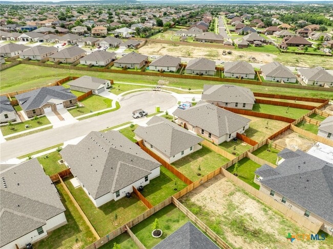 Photo - 5111 Rose Petal Ct