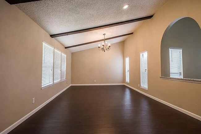 Photo - 2925 Holy Cross Ln