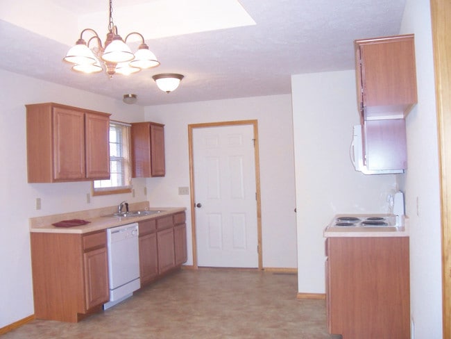 Ben Steele Properties Ozark Houses & Duplexes