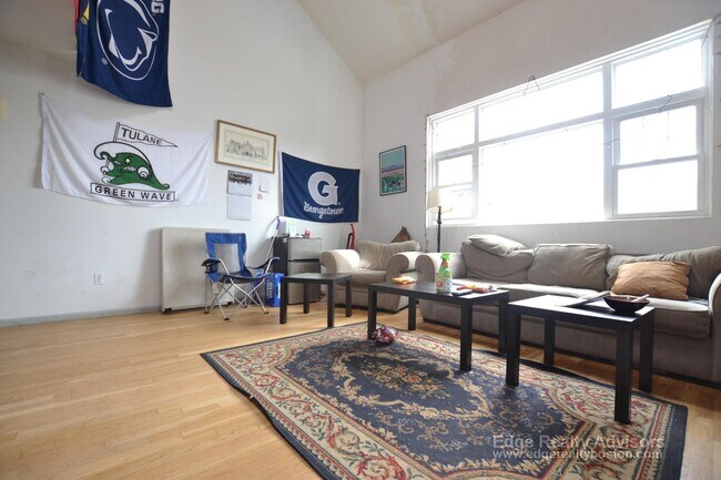 Photo - 101 Glenville Ave