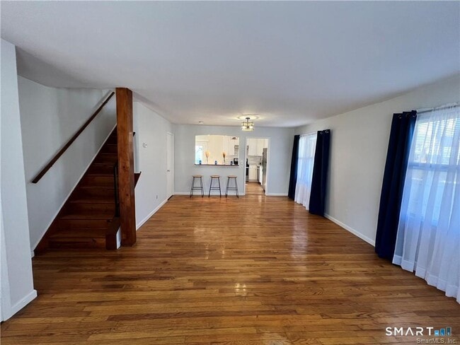 1081 Brooklawn Ave