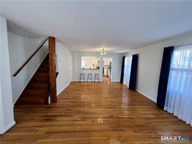 Photo - 1081 Brooklawn Ave