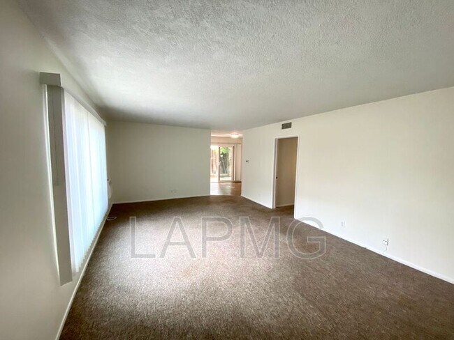 Photo - 3729 Glendon Ave Unidad 2