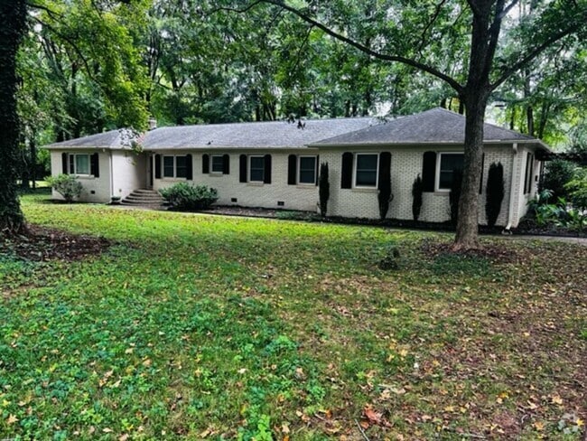 Building Photo - 4 bed, 3 bath home in Stonehaven