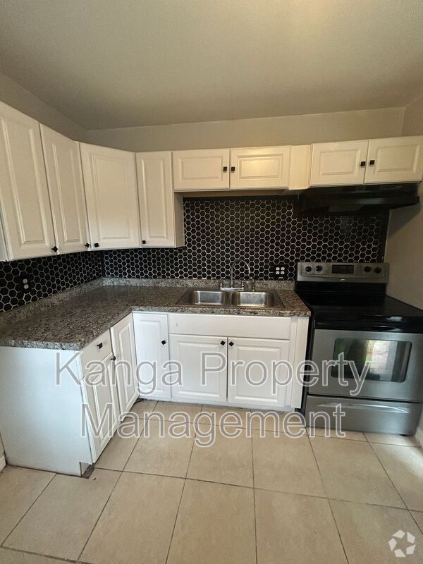 Building Photo - 3208 Louisiana Ave Unit 8 Rental