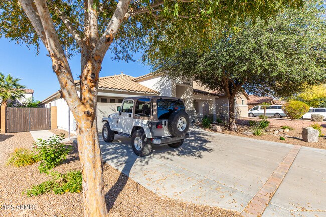 Photo - 1444 E Baker Dr