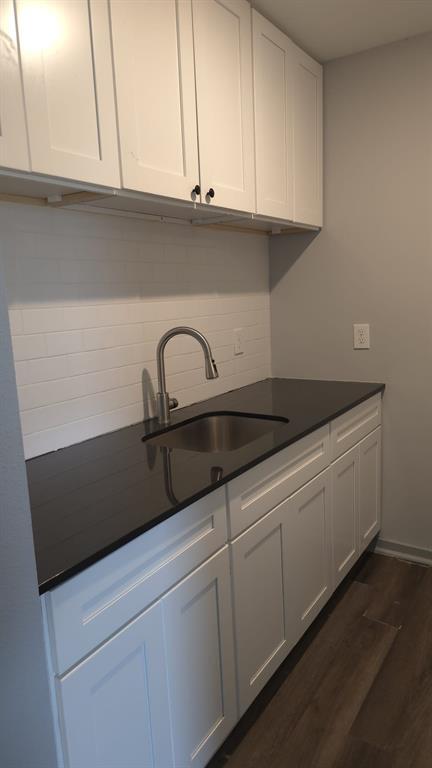 Building Photo - 10209 Wiggins St Unit 8 Rental